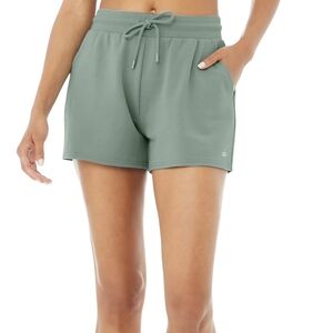 ALo Yoga Dreamy Shorts XS In Seagrass